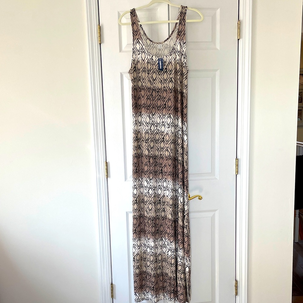 Old Navy Neutral “Ombré” Patterned Maxi Dress, size L, NWT